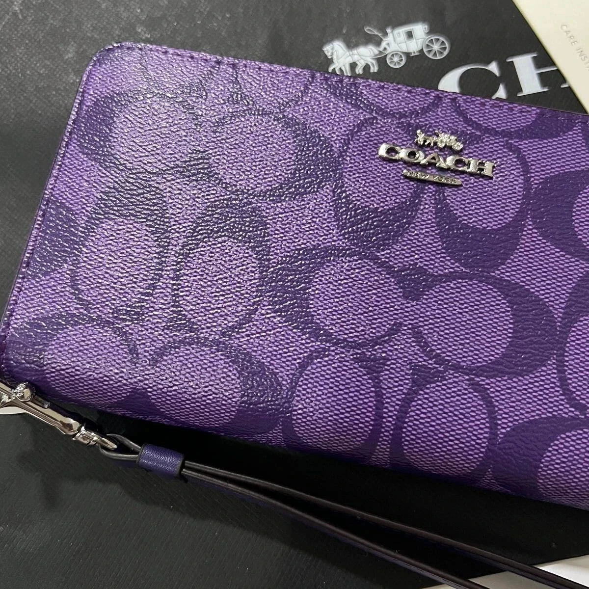 Coach Long Round Zip Wallet with Strap – Purple Signature C4452 – New